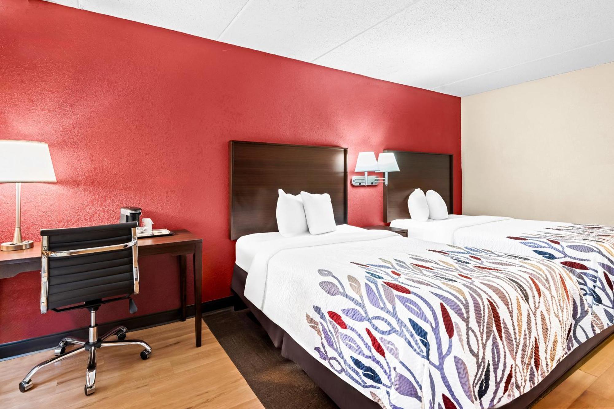 Red Roof Inn Cortland Buitenkant foto