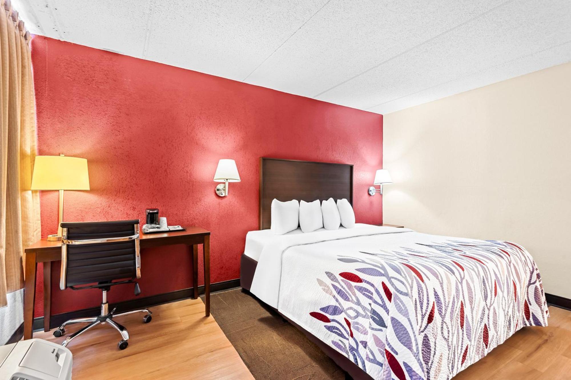 Red Roof Inn Cortland Buitenkant foto